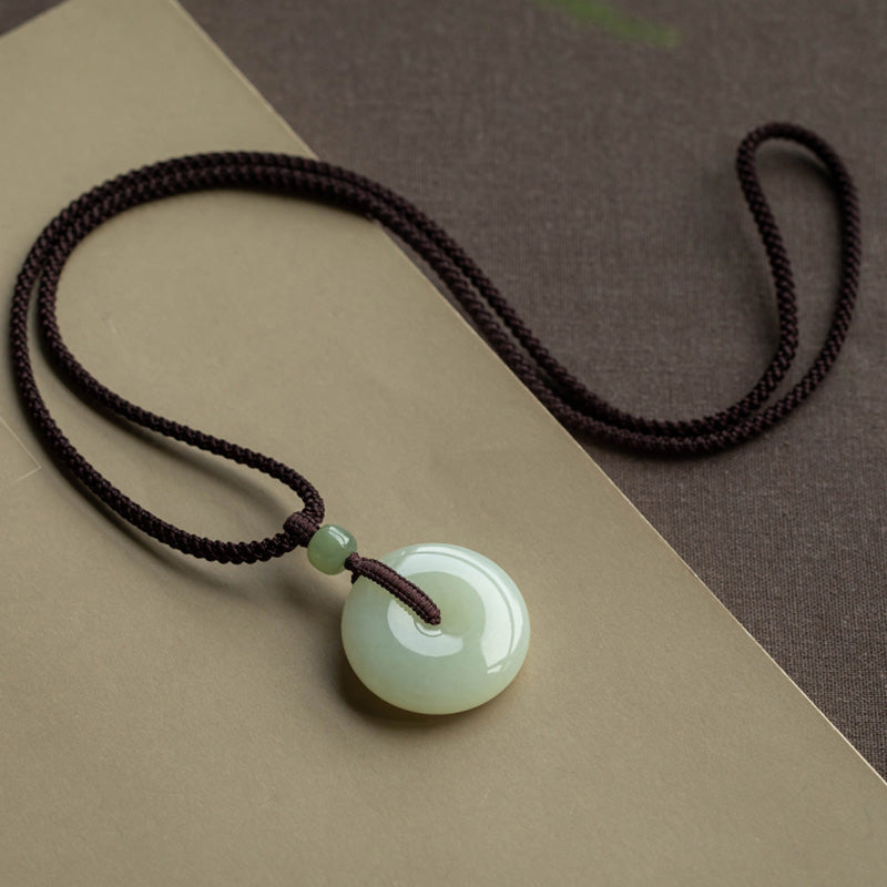 Collana Buddha Stones con fibbia per la pace, fortuna e prosperità