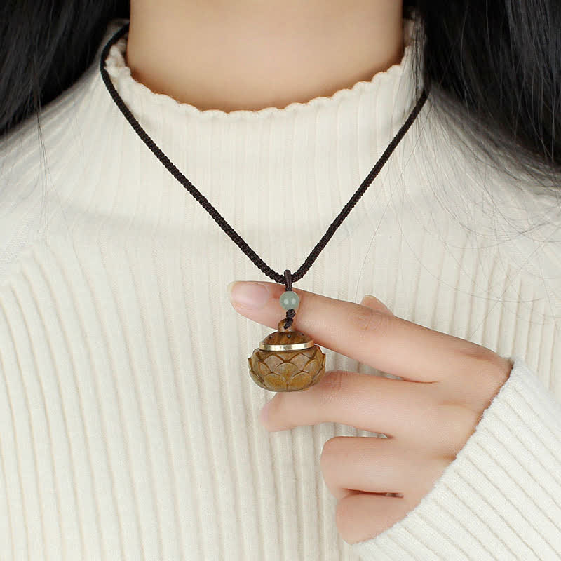 Buddha Stones Tibet Sandalo verde Palissandro Om Mani Padme Hum Loto Collana pendente rilassante positivo - image 10