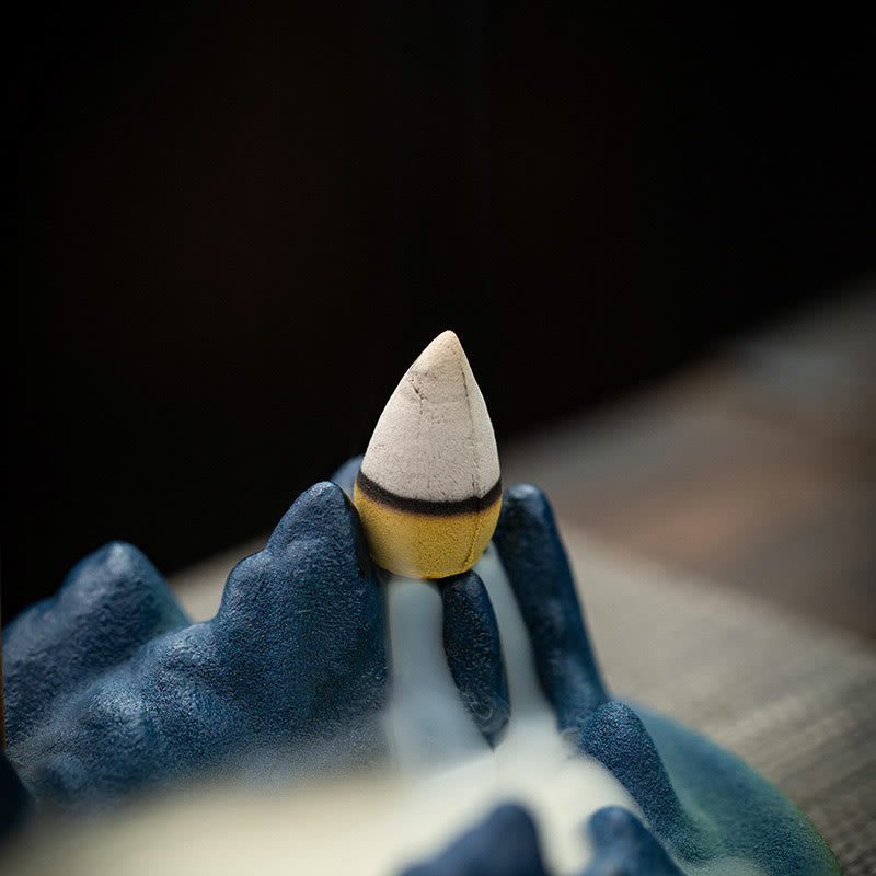 Bruciatore di incenso creativo Mountain River in ceramica con flusso di ritorno curativo