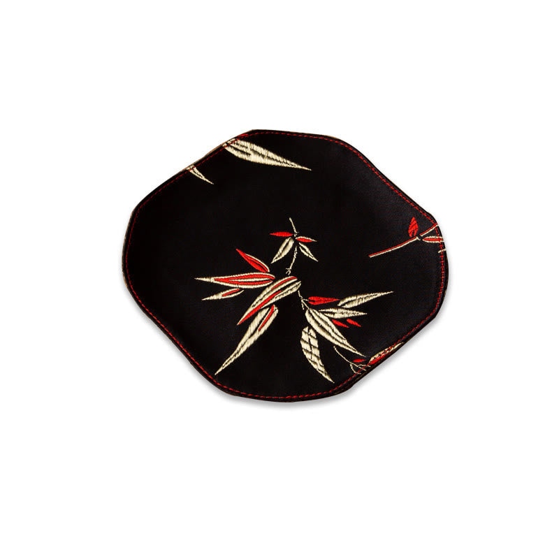 Buddha Stones Sea Wave Bamboo Plum Blossom Broccato Ricamo Sottobicchiere per tazza da tè Kung Fu Tappetino da tè