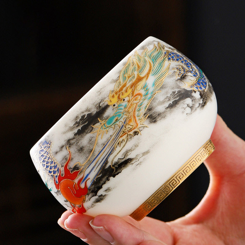 Buddha Stones Drago che gioca con la perla Design Tazza da tè in porcellana bianca Tazza da tè Kung Fu 160ml