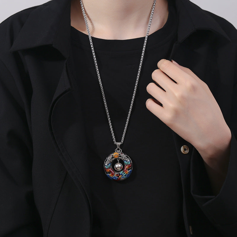 Buddha Stones Anno del Drago Draghi doppi colorati che giocano con perline Collana di protezione in rame con ciondolo