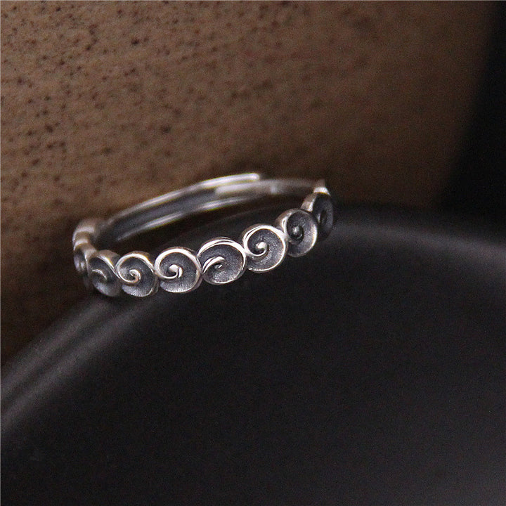 Anello inciso con nuvole di buon auspicio in argento sterling 925 Buddha Stones