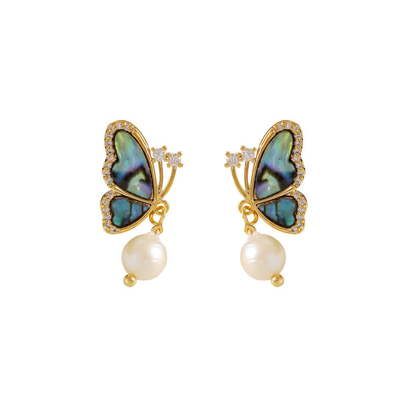 Orecchini a bottone con farfalla e perle in rame placcato oro 18 carati Buddha Stones