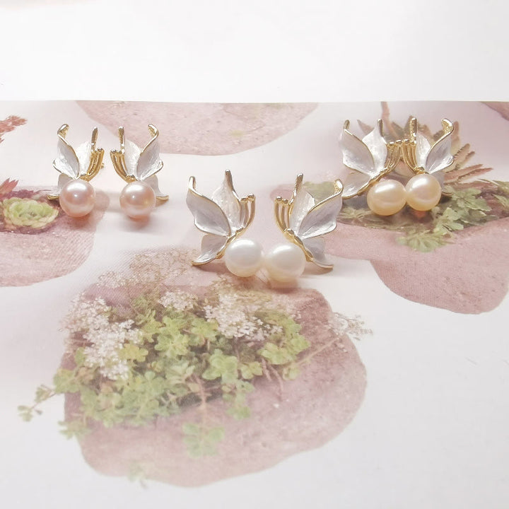 Orecchini a bottone con perle di perle naturali placcate in oro e argento sterling 925 con pietre Buddha Stones , farfalla e saggezza