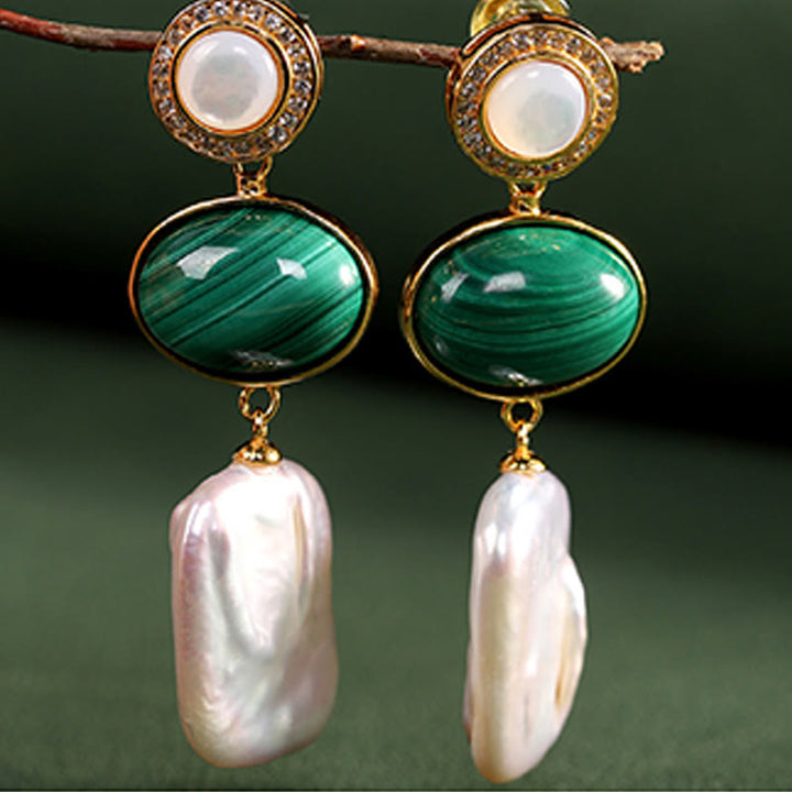 Orecchini pendenti Buddha Stones in argento sterling 925 con perle barocche naturali e malachite, saggezza curativa