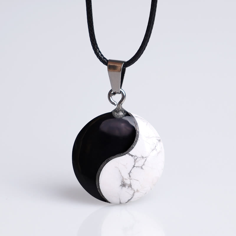 Buddha Stones Ossidiana nera naturale Turchese bianco Yin Yang Trasformazione Collana con ciondolo in corda