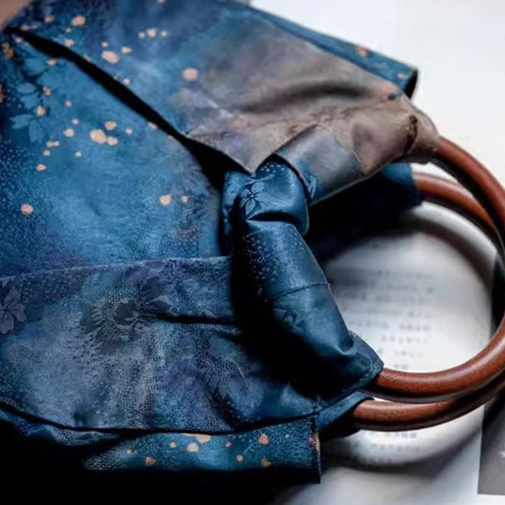 Borsa a mano con manico in legno blu con fiori in jacquard fatti a mano Buddha Stones