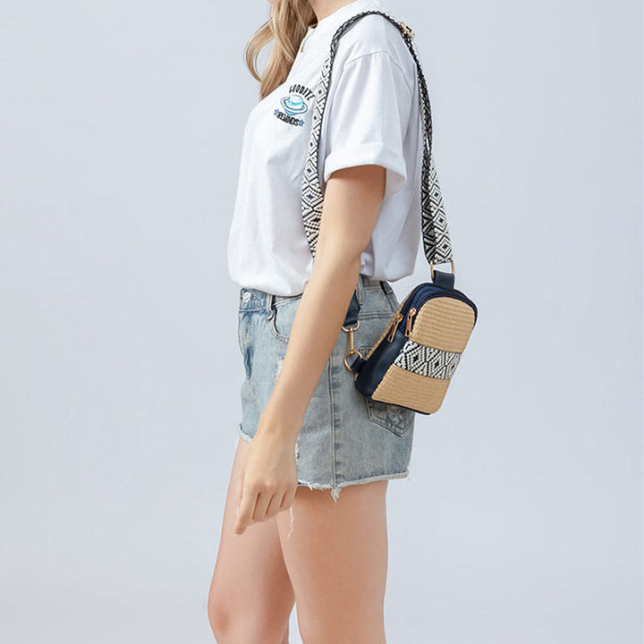 Borsa a tracolla in paglia intrecciata con piccola geometria Buddha Stones