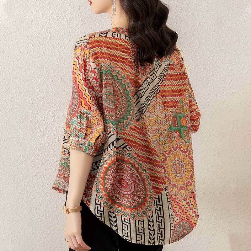 Camicia con mezza abbottonatura e mandala geometrico da donna Buddha Stones