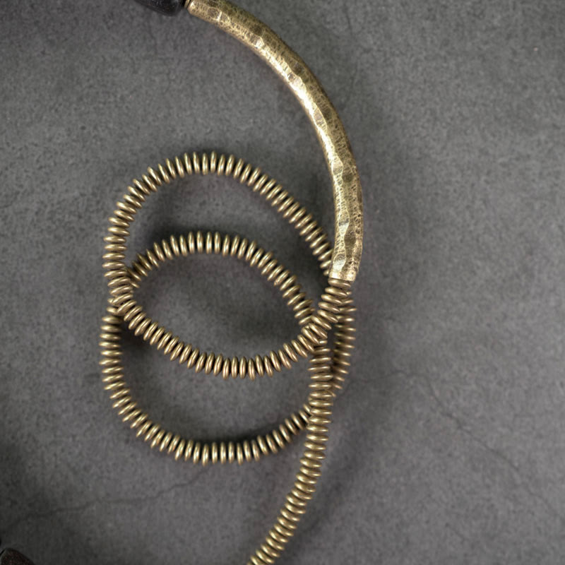 Braccialetto di guarigione multistrato in rame con perline di legno di ebano tibetano Buddha Stones vintage Peace