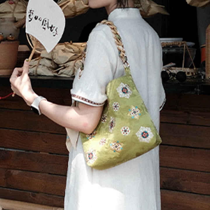 Borsa a tracolla per lo shopping in raso con ricamo Buddha Stones Su Journey