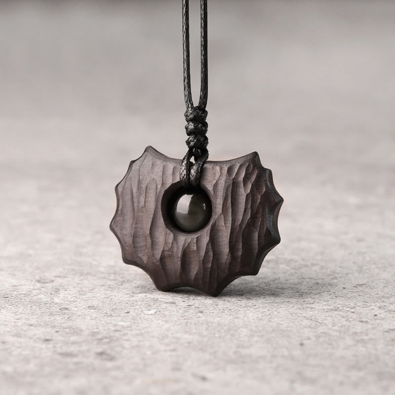 Collana pendente Buddha Stones in legno di ebano e ossidiana di forma irregolare, pace e calma
