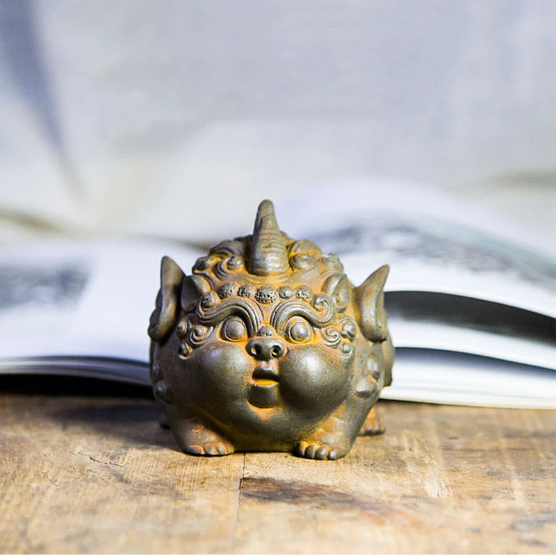 Buddha Stones Fatto a Mano Ricchezza PiXiu Polvere di Ferro Ruggine Statua in Resina Decorazione per la Casa