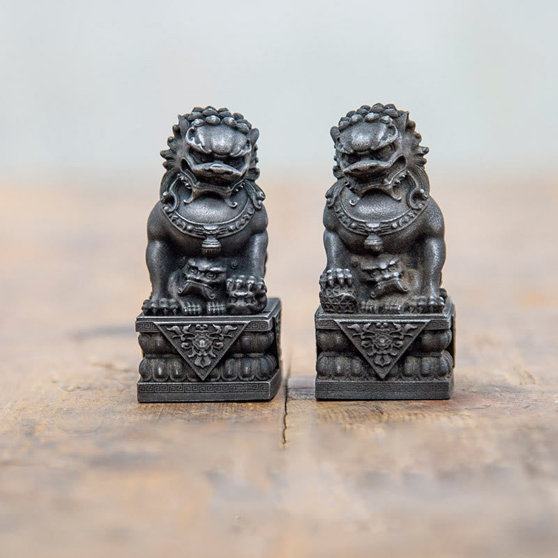 Buddha Stones fatte a mano Leone Fu Foo Cani Polvere di ferro Ruggine Statua in resina fusa Allontana il male Protezione Decorazione per la casa