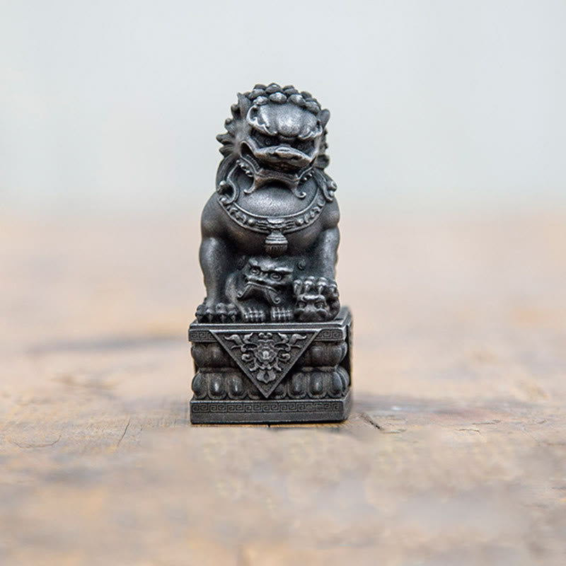Buddha Stones fatte a mano Leone Fu Foo Cani Polvere di ferro Ruggine Statua in resina fusa Allontana il male Protezione Decorazione per la casa