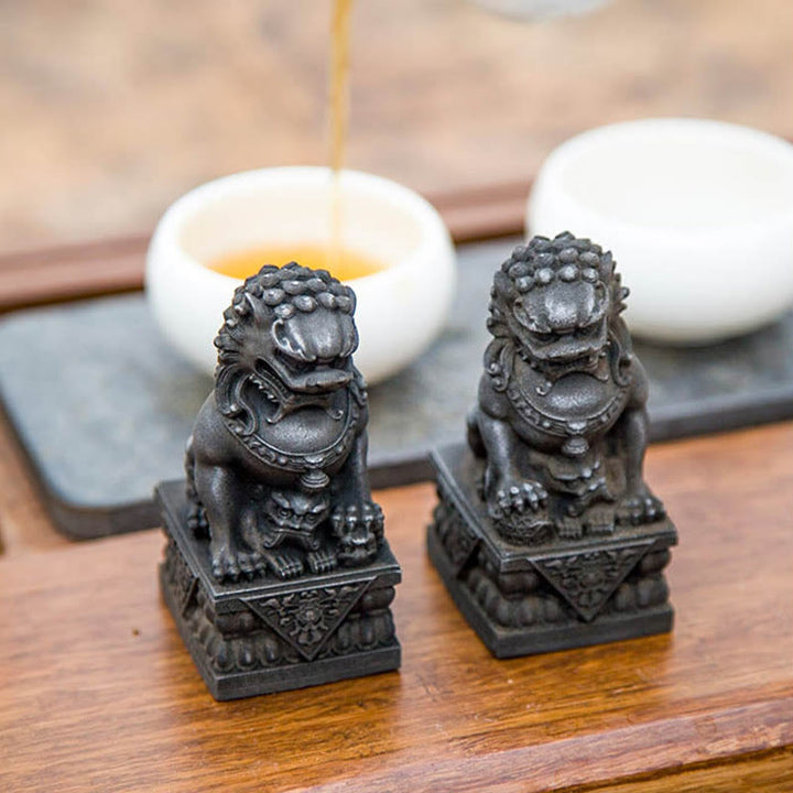 Buddha Stones fatte a mano Leone Fu Foo Cani Polvere di ferro Ruggine Statua in resina fusa Allontana il male Protezione Decorazione per la casa