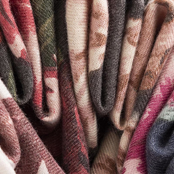 Buddha Stones , elegante, con stampa floreale, autunno inverno, morbido e caldo