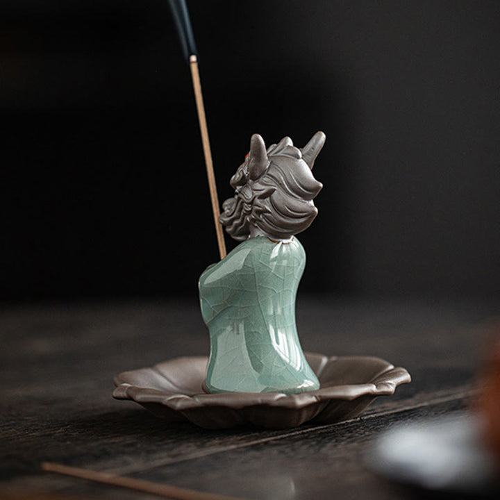 Buddha Stones Prega Drago Re Loto Base Fu Carattere Ceramica Guarigione Bruciatore di Incenso Decorazione da Scrivania