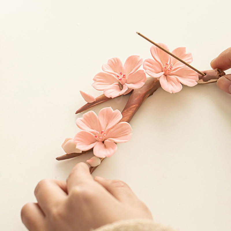 Buddha Stones Rami di fiori di prugna in fiore Bruciatore di incenso curativo in ceramica Decorazione da scrivania