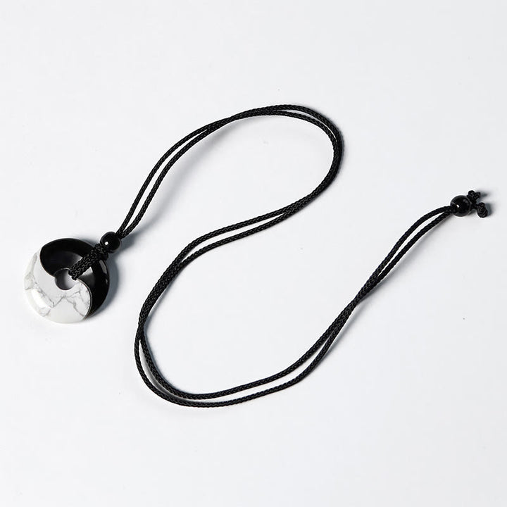 Buddha Stones Ossidiana nera naturale Turchese bianco Yin Yang Pace Fibbia Design Corda intrecciata Forza Collana Pendente