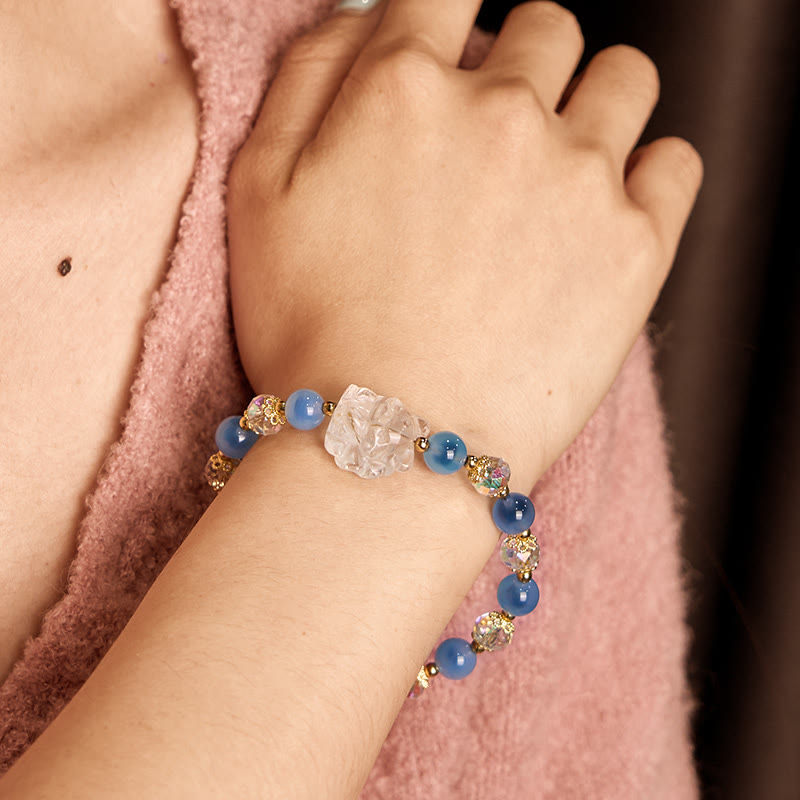 Braccialetto dell'armonia della volpe a nove code in cristallo bianco e agata blu caramella naturale Buddha Stones