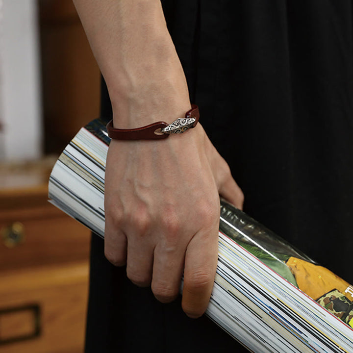 Braccialetto di protezione multigiro in pelle con Buddha Stones in argento sterling 925