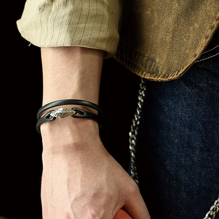 Braccialetto di protezione multigiro in pelle con Buddha Stones in argento sterling 925