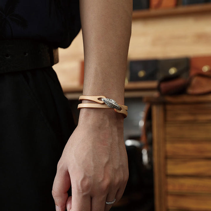 Braccialetto di protezione multigiro in pelle con Buddha Stones in argento sterling 925