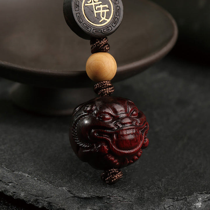 Buddha Stones Piccola foglia di sandalo rosso PiXiu Portachiavi di protezione sicuro e sano