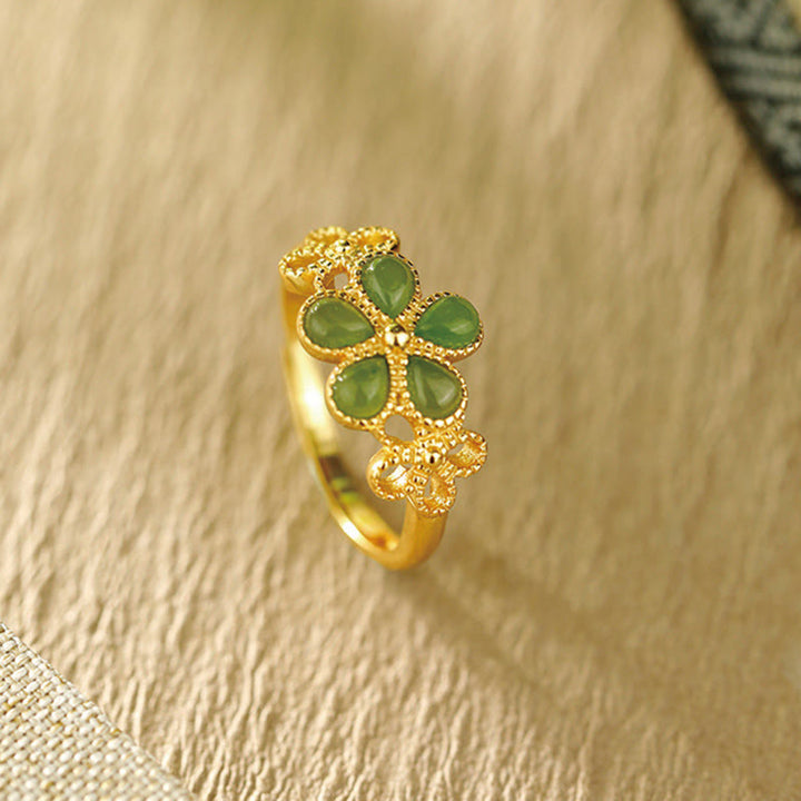 Anello di prosperità regolabile con fiore in argento sterling 925 placcato oro e giada naturale di Hetian Buddha Stones
