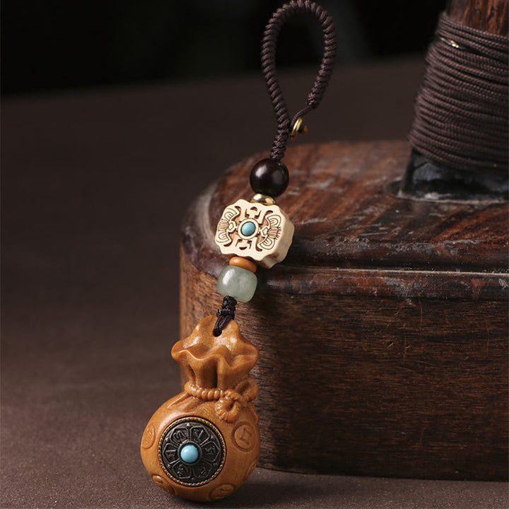 Buddha Stones Sandalo Piccola foglia Sandalo rosso Sandalo verde Om Mani Padme Hum Calma Portachiavi Telefono Decorazione da appendere