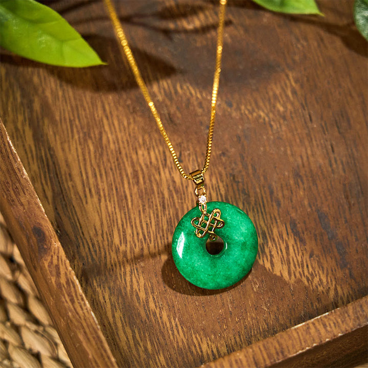 Buddha Stones Naturale Giada Fibbia della Pace Nodo Cinese Collana Pendente Successo