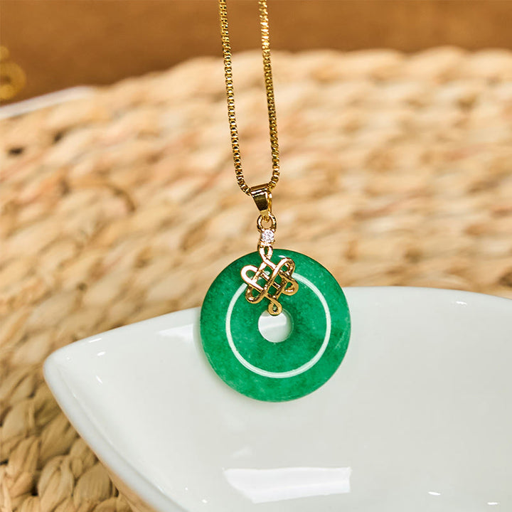 Buddha Stones Naturale Giada Fibbia della Pace Nodo Cinese Collana Pendente Successo