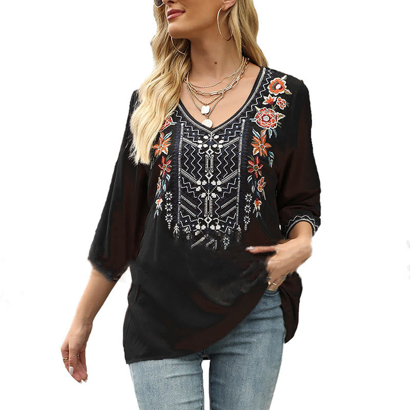 Buddha Stones Primavera Casual Semplice Ricamo Motivo Floreale Design Maniche Tre Quarti Scollo a V Cotone T-Shirt da Donna