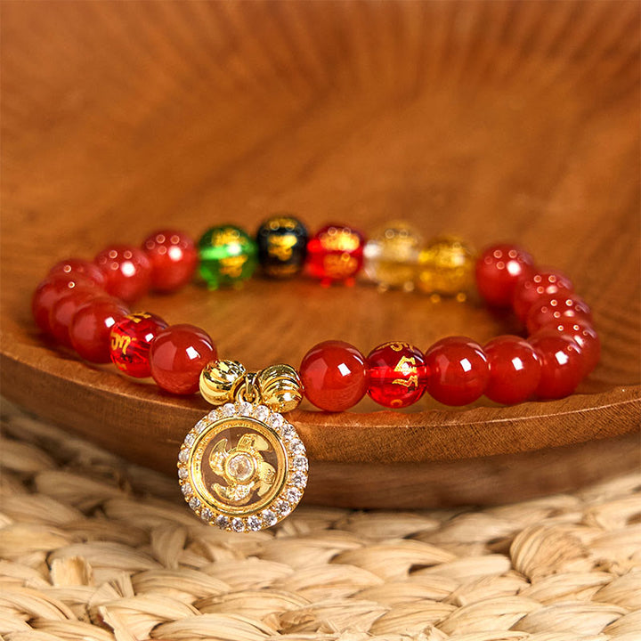 Buddha Stones Agata rossa Om Mani Padme Hum Cinque direzioni Dei della ricchezza Zircone Ciclone Charm Braccialetto di accettazione di sé