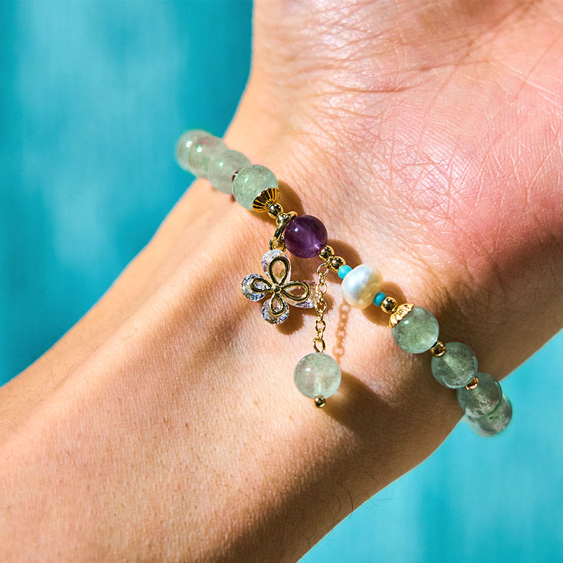 Braccialetto con ciondolo a farfalla in quarzo fragola verde con Buddha Stones e quarzo fragola naturale