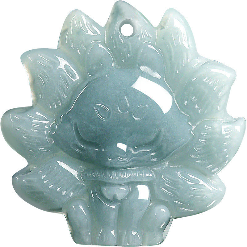 Collana con ciondolo a forma di volpe a nove code in giada verde naturale con Buddha Stones simbolo dell'abbondanza