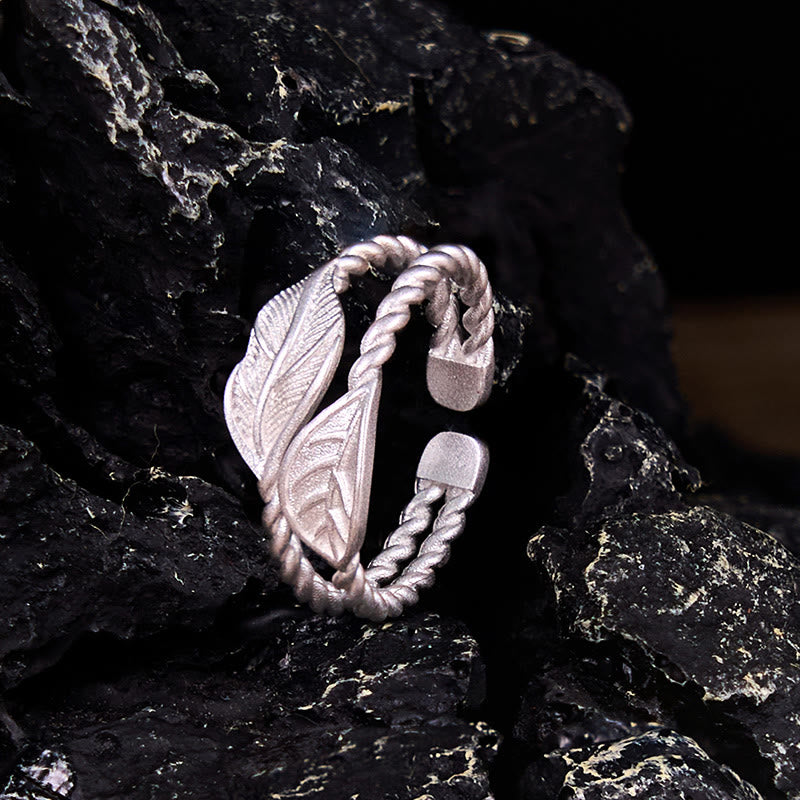 Anello regolabile con foglia di rame e pietra di Buddha