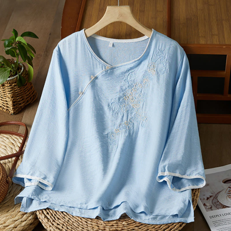 Buddha Stones casual da donna in cotone e lino con maniche a tre quarti, motivo a fiori ricamati, bottoni a rana, colletto inclinato - AzzurroCielo Chiaro - US12, UK/AU16, EU44 (3XL) - image 12