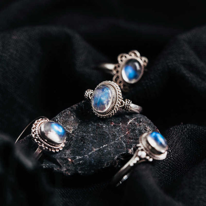 Anello positivo in argento sterling 925 con pietra di luna naturale Buddha Stones
