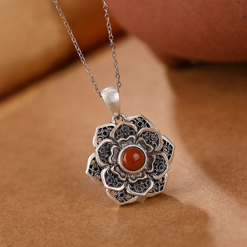 Collana con ciondolo a forma di pera in rame e agata rossa con motivo a loto, Buddha Stones tibetane Om Mani Padme Hum - image 2