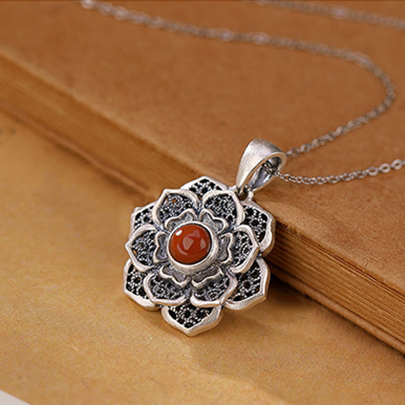 Collana con ciondolo a forma di pera in rame e agata rossa con motivo a loto, Buddha Stones tibetane Om Mani Padme Hum - image 10