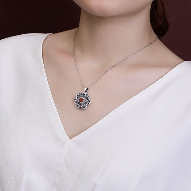 Collana con ciondolo a forma di pera in rame e agata rossa con motivo a loto, Buddha Stones tibetane Om Mani Padme Hum - image 5