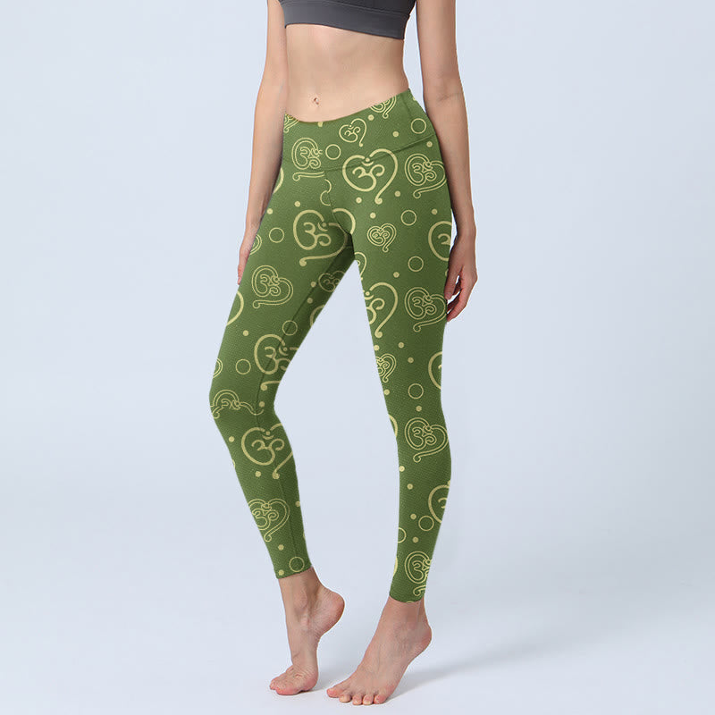 Leggings da palestra con stampa Buddha Stones Love Heart OM Symbol, pantaloni da yoga da donna - Verde oliva - US18, UK/AU22, EU50 (4XL) - image 1