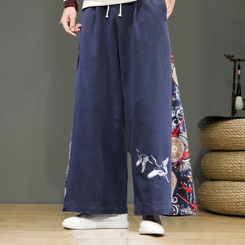 Pantaloni da uomo in cotone e lino con coulisse, gamba larga, tasche e ricamo di gru Buddha Stones - SteelBlue - US/UK/AU46, EU56 (5XL) - image 1