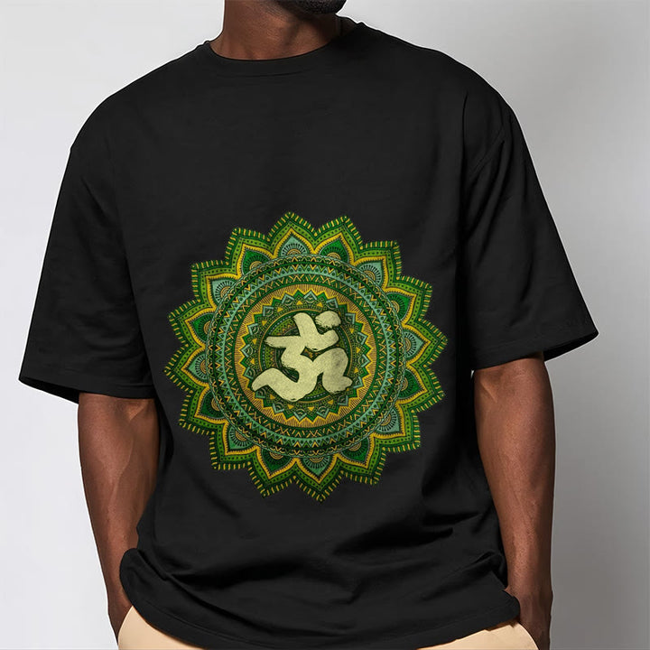 Buddha Stones Maglietta casual in cotone con motivo mandala verde e simbolo Om - image 6