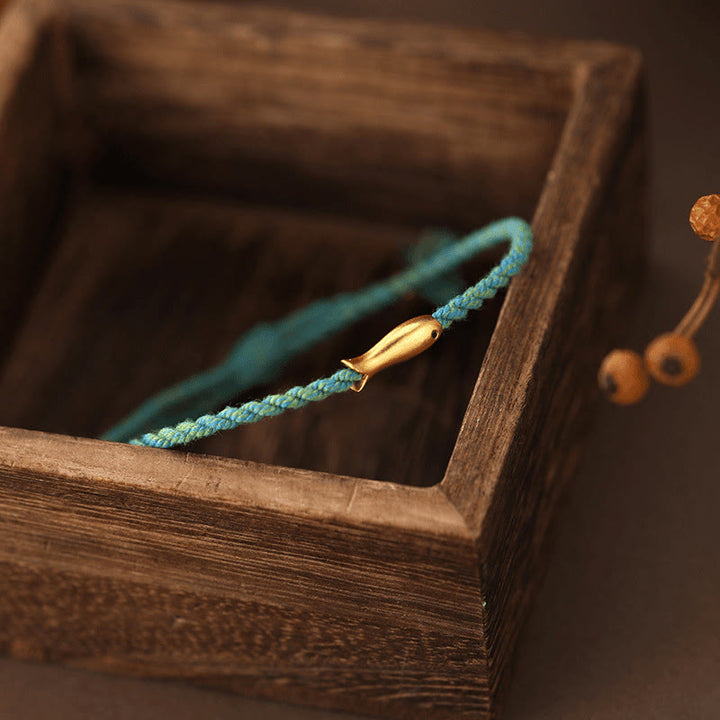 Braccialetto portafortuna in corda con pesce koi in rame e Buddha Stones - image 3