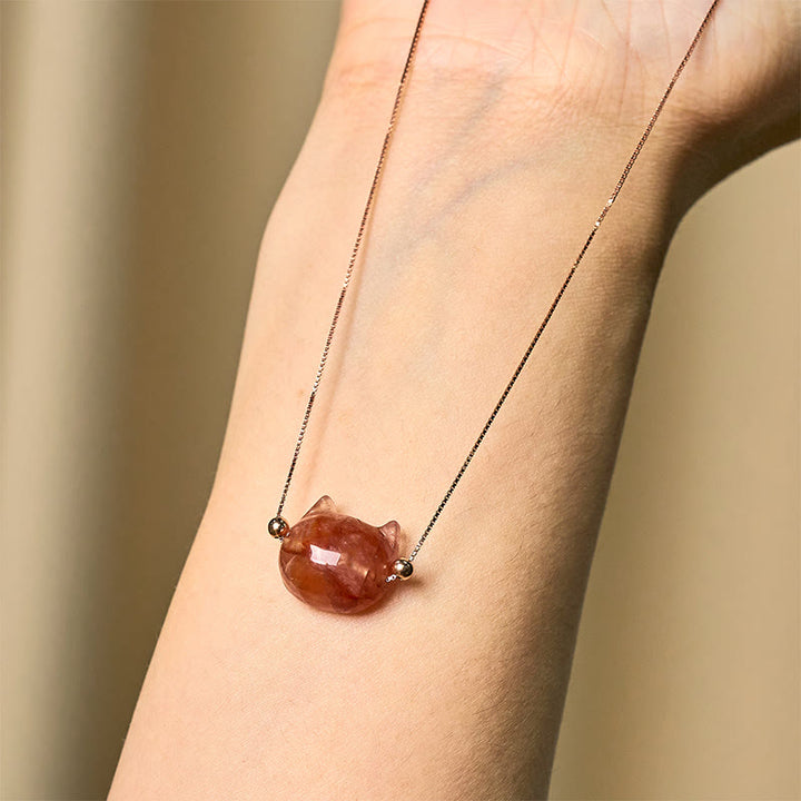 Collana con ciondolo di protezione in quarzo rosso naturale a forma di testa di gatto in argento sterling 925 Buddha Stones - image 10