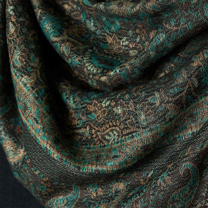 Sciarpa scialle con nappa e motivo geometrico a righe, motivo Buddha Stones, primavera verde anacardio - image 4